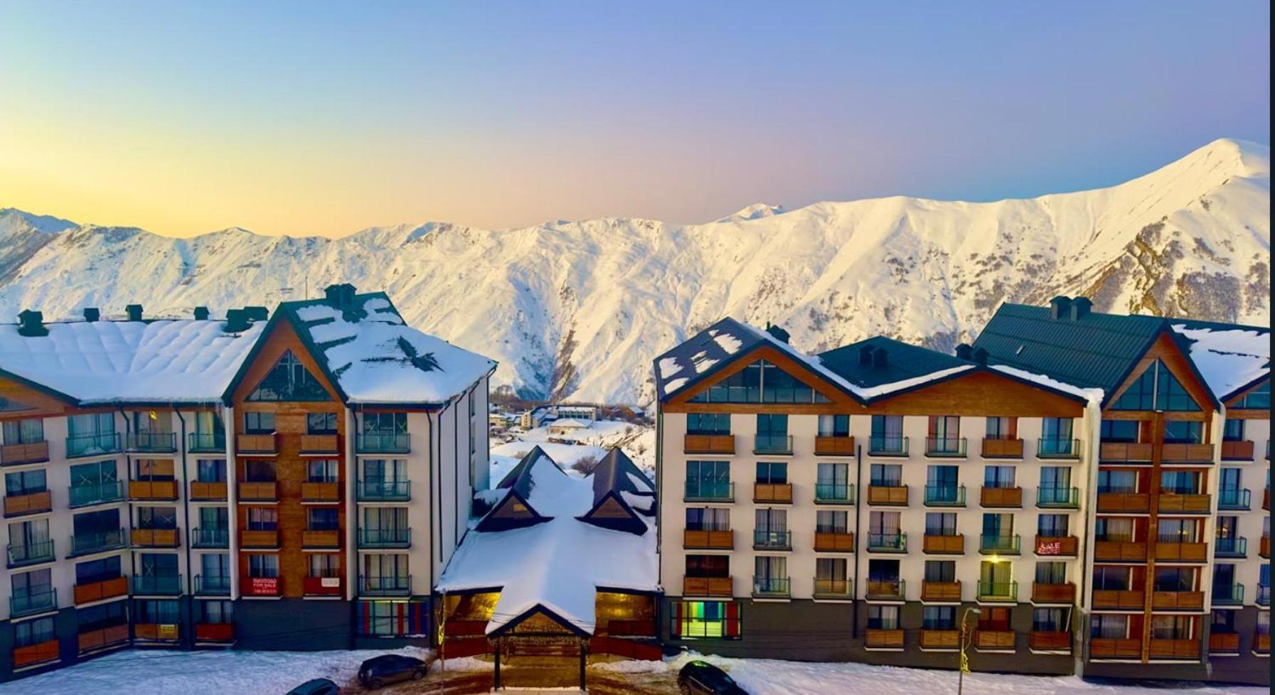 Four Seasons - New Gudauri Aparthotel Kültér fotó
